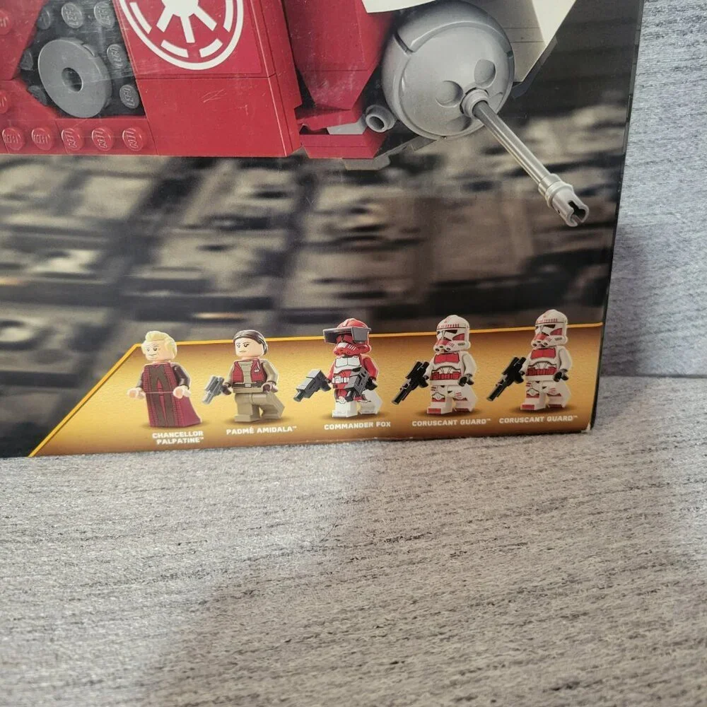LEGO Star Wars Coruscant Guard Gunship 75354